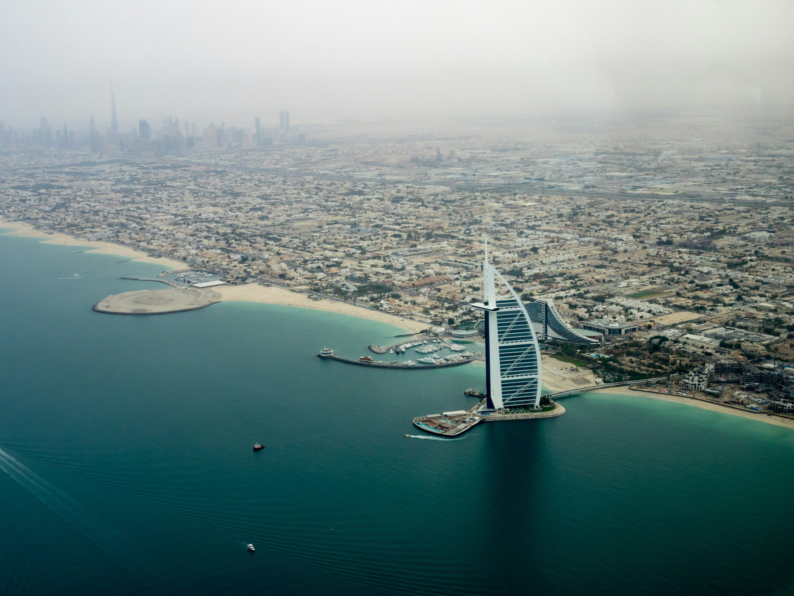 UAE real estate 2026